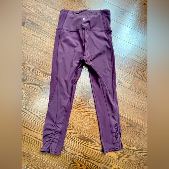 Lululemon On your Mark size 4 - Picture 3 of 9